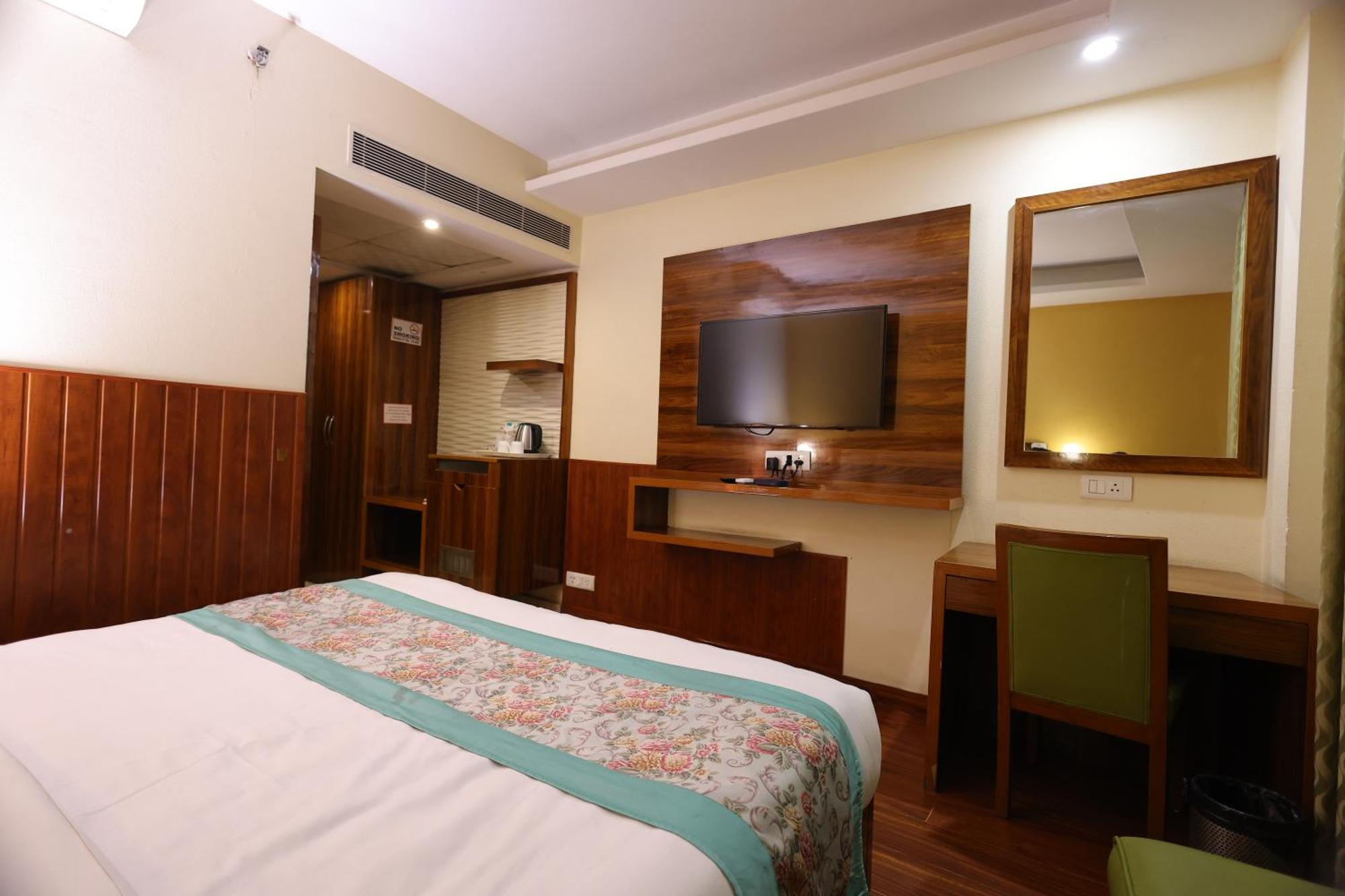 Airport Hotel Ramhan Palace Mahipalpur Νέο Δελχί Εξωτερικό φωτογραφία